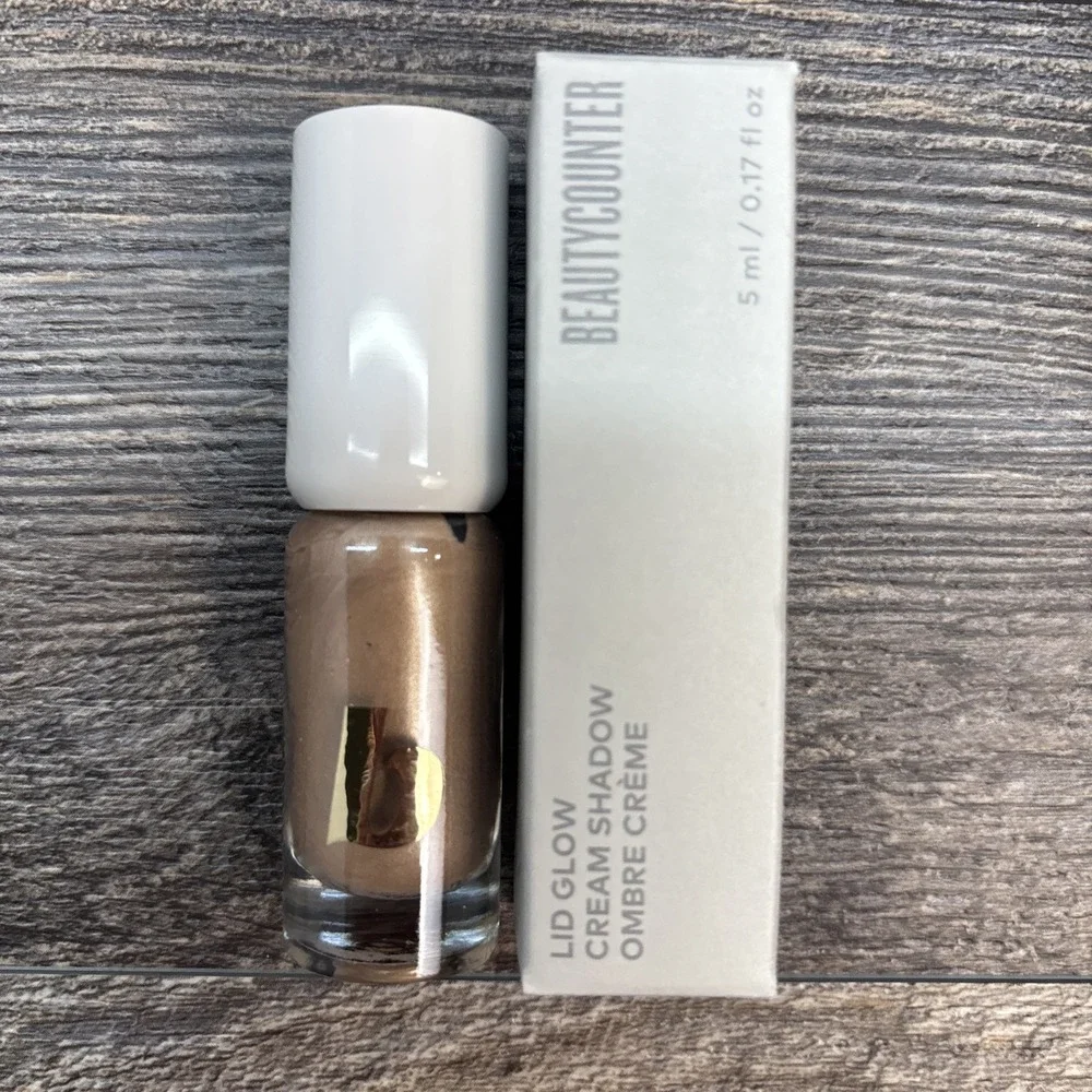 beautycounter lid glow